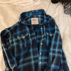 Blue target flannel button up
